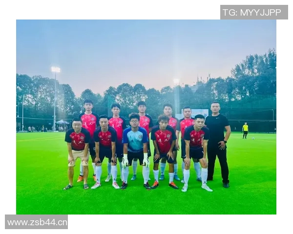 打造足球梦之队：从青训到世界顶级联赛的崛起之路